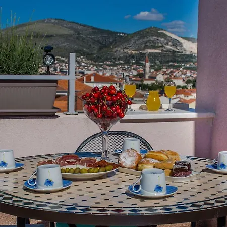 Apartments Zajc Trogir Extérieur photo