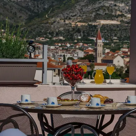 Apartments Zajc Trogir Exterior photo